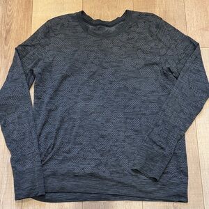 lululemon athletica grey Long Sleeve Tee